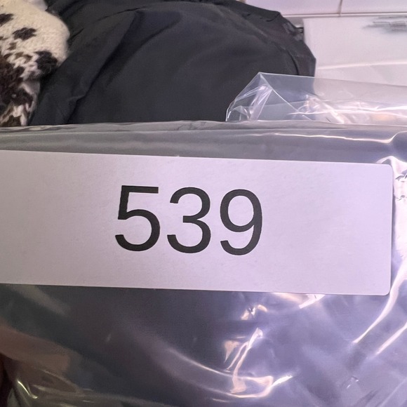 Nike Men's T Shirt Short Sleeve Crew Neck Basic Swoosh Logo Black - Picture 7 of 7